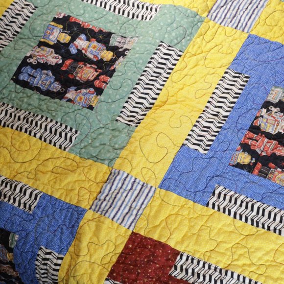 Vintage Antique Hand Made Robot Quilt Blanket 5x6 - Picture 12 of 13